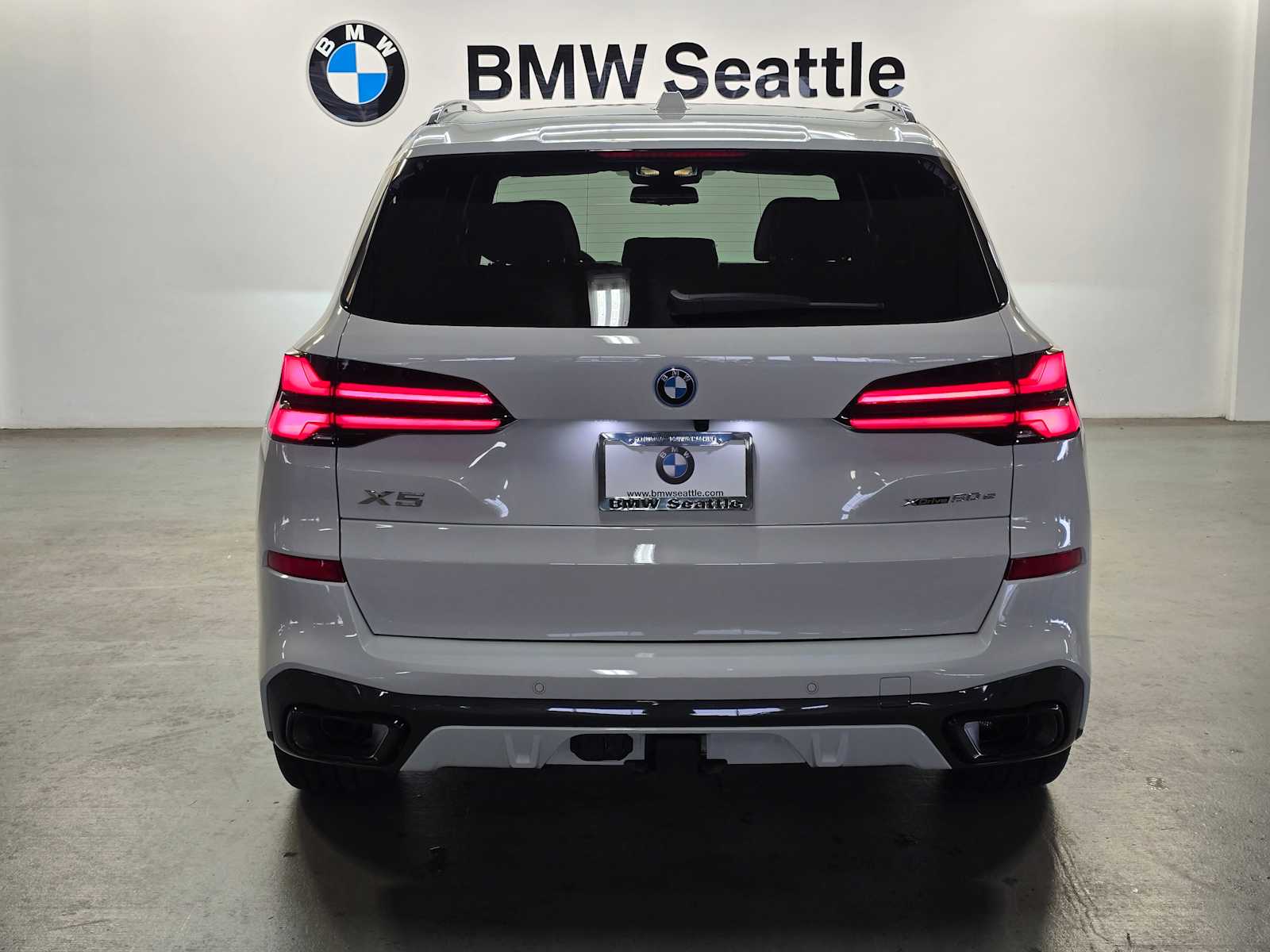 Thumbnail: 2026 BMW X5 - 5