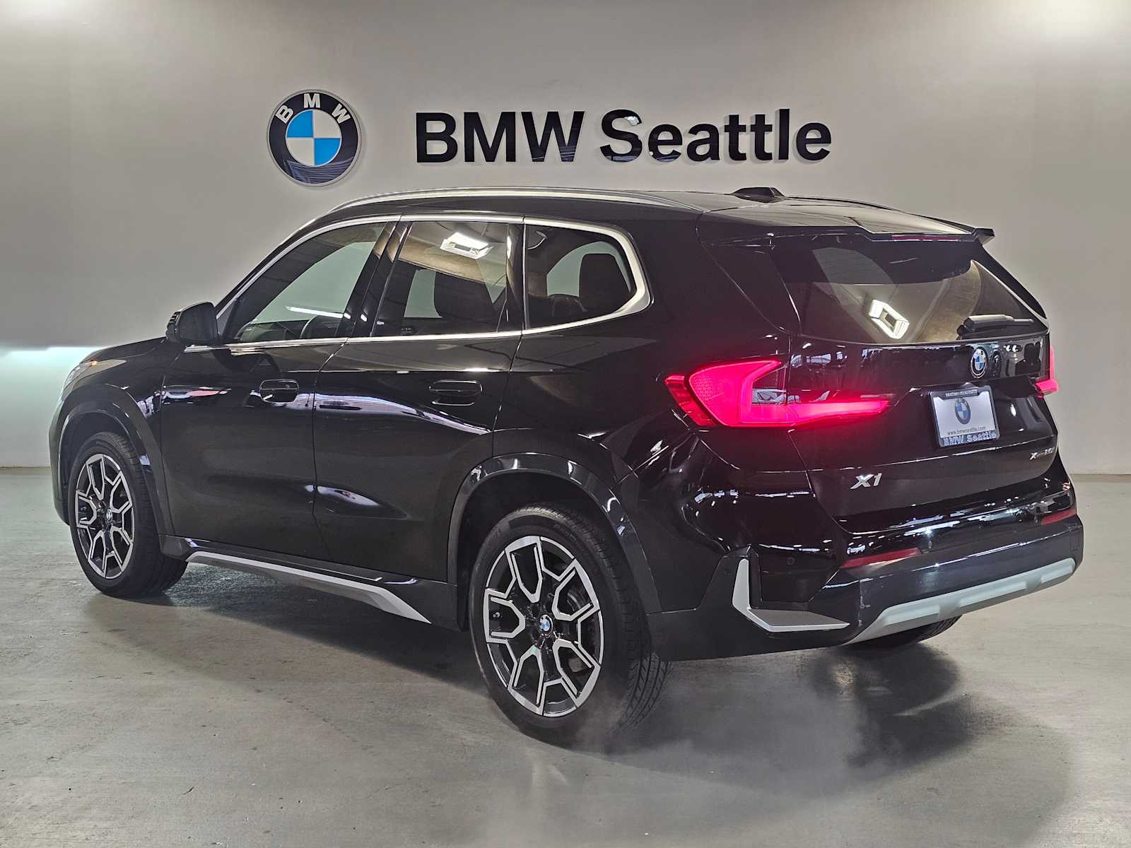 Thumbnail: 2025 BMW X1 - 4