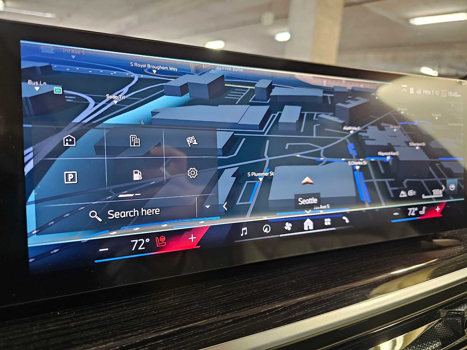 Thumbnail: 2026 BMW X5 - 15