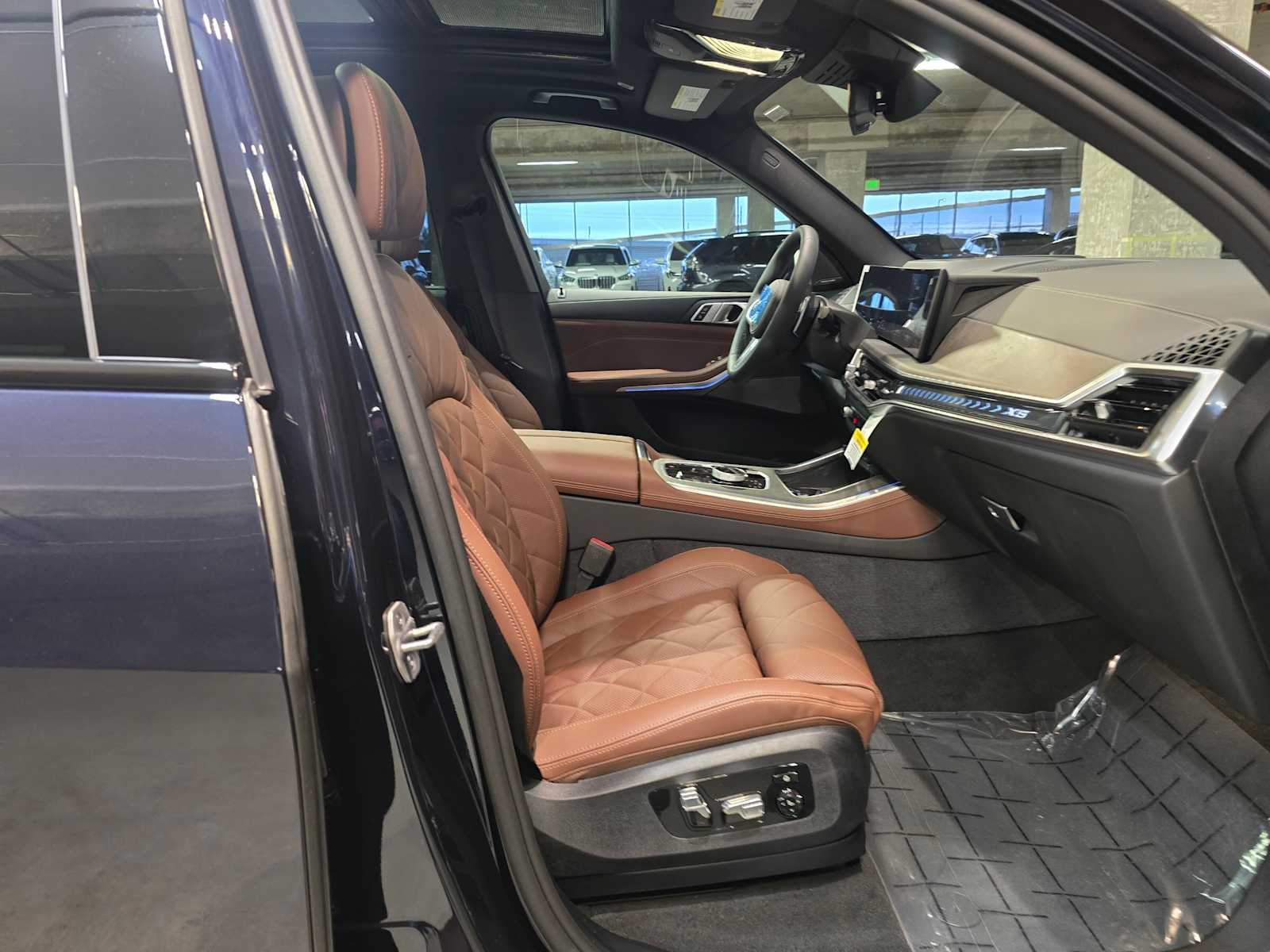 Thumbnail: 2026 BMW X5 - 31