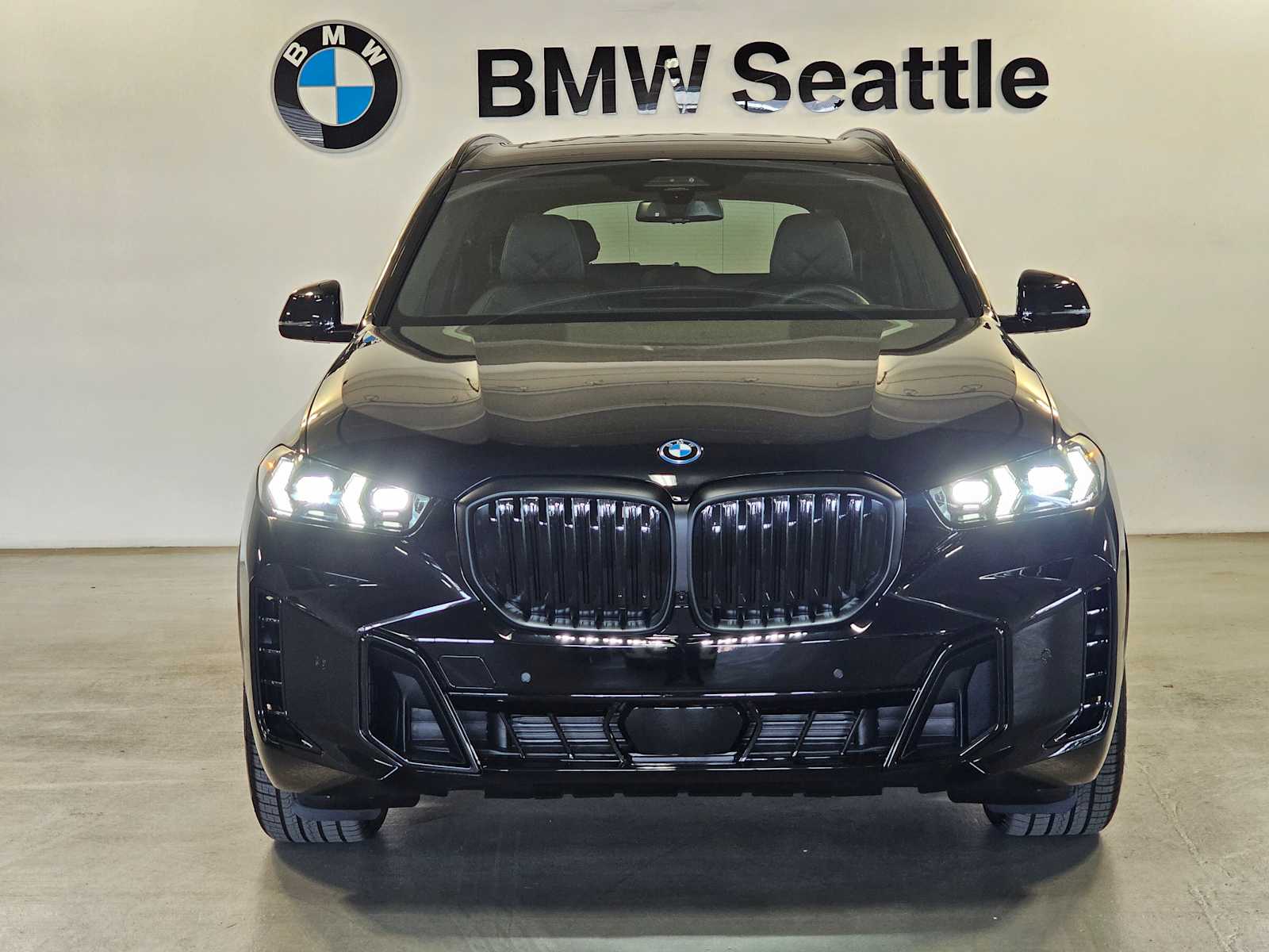Thumbnail: 2026 BMW X5 - 6