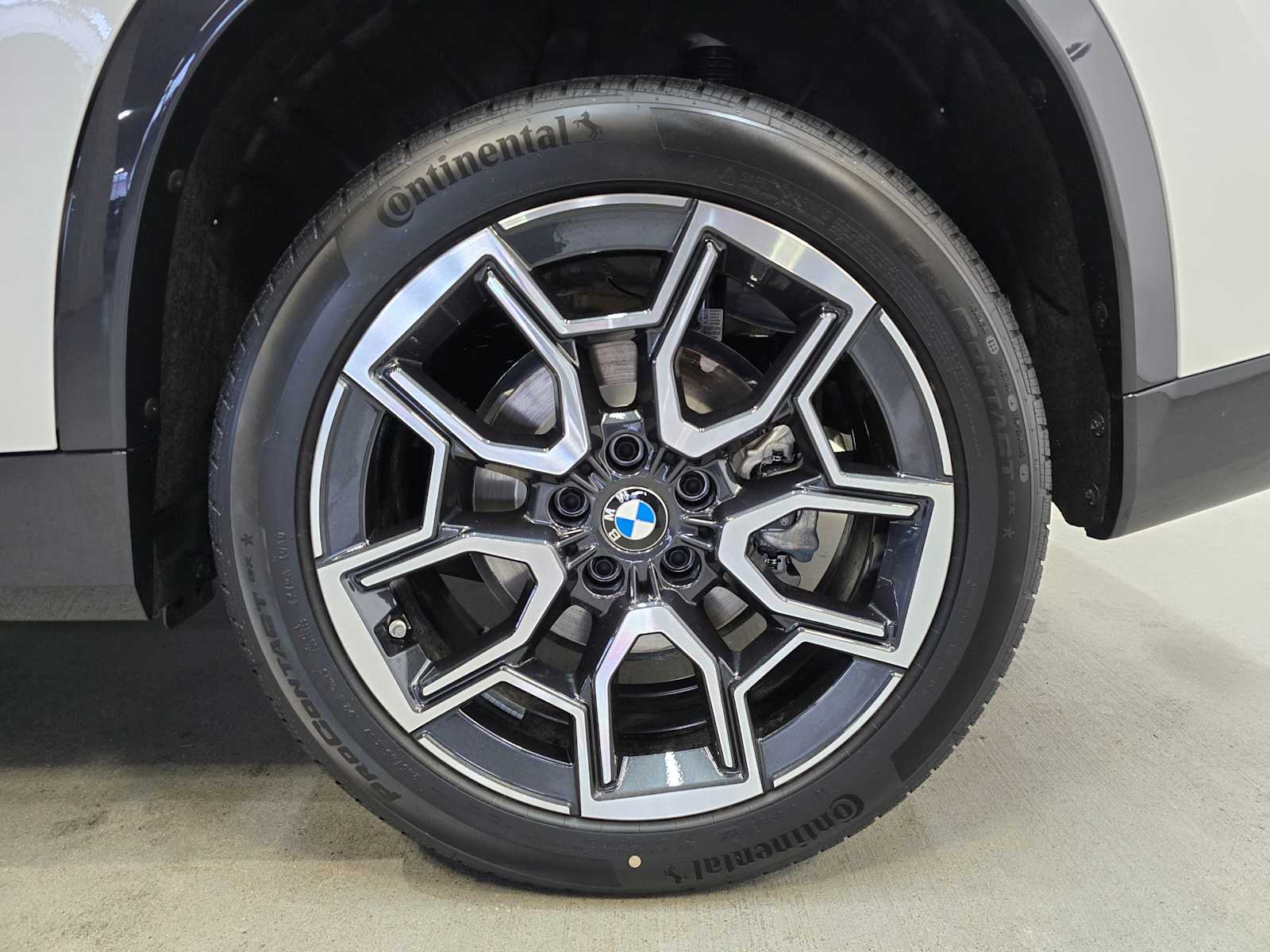 Thumbnail: 2026 BMW X1 - 8