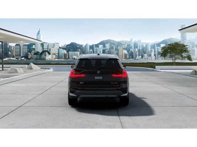 Thumbnail: 2026 BMW X1 - 5