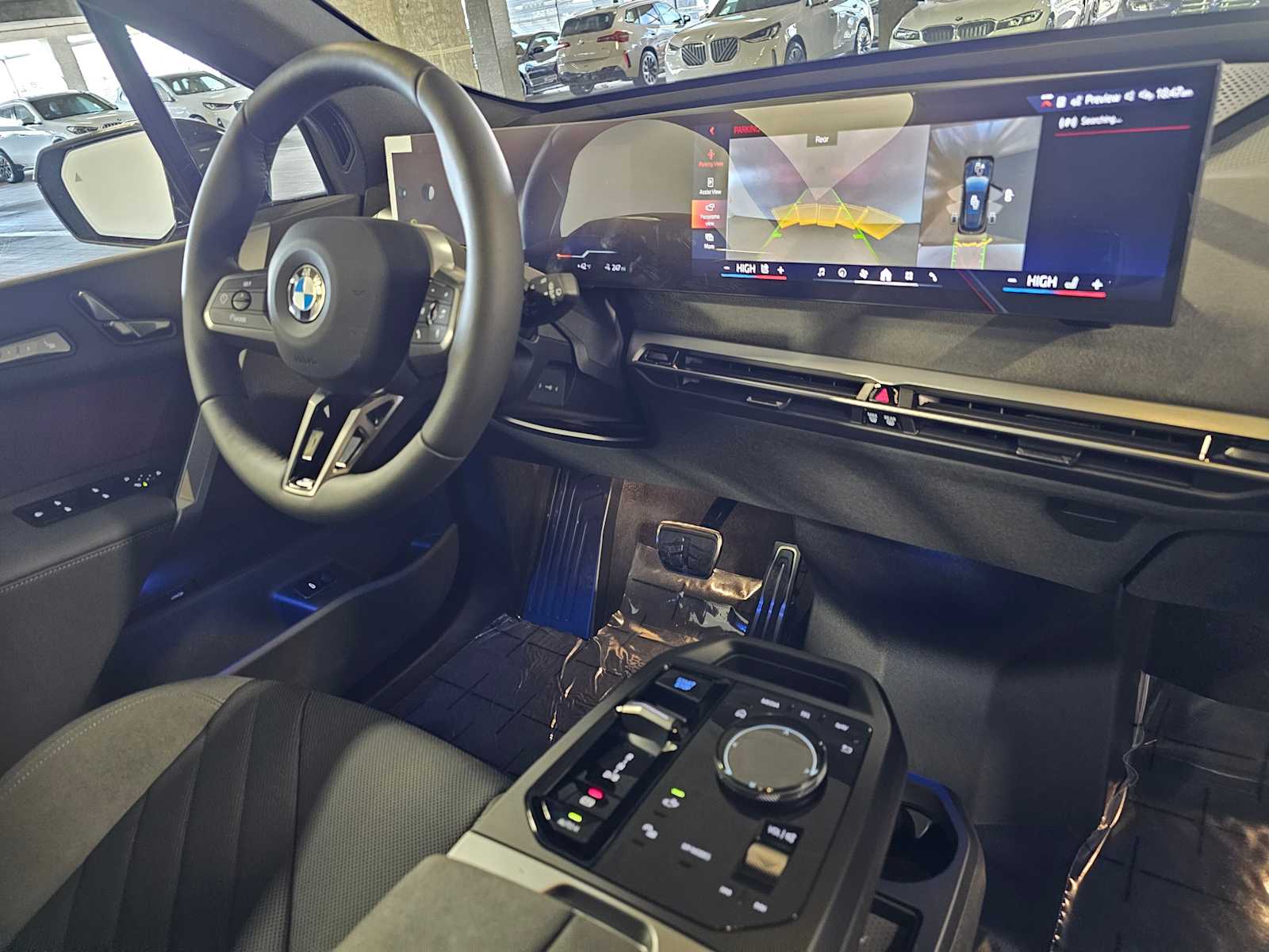 Thumbnail: 2026 BMW iX - 35