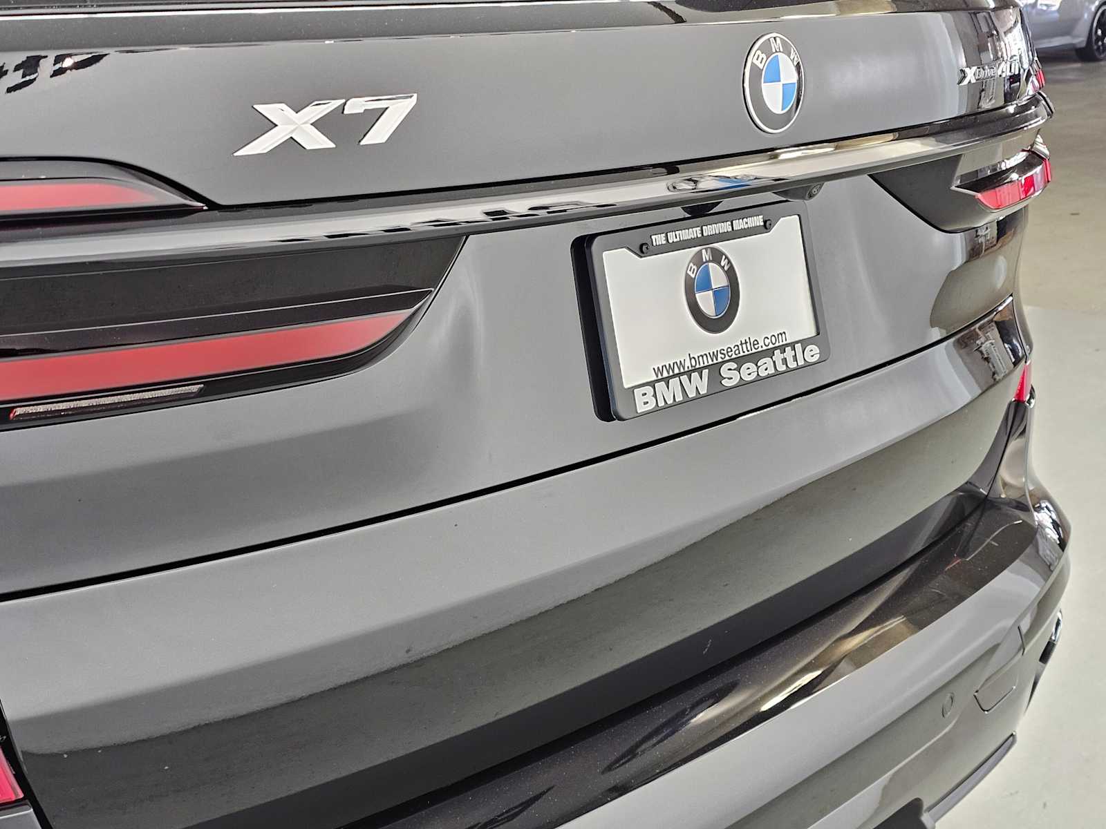 Thumbnail: 2026 BMW X7 - 7