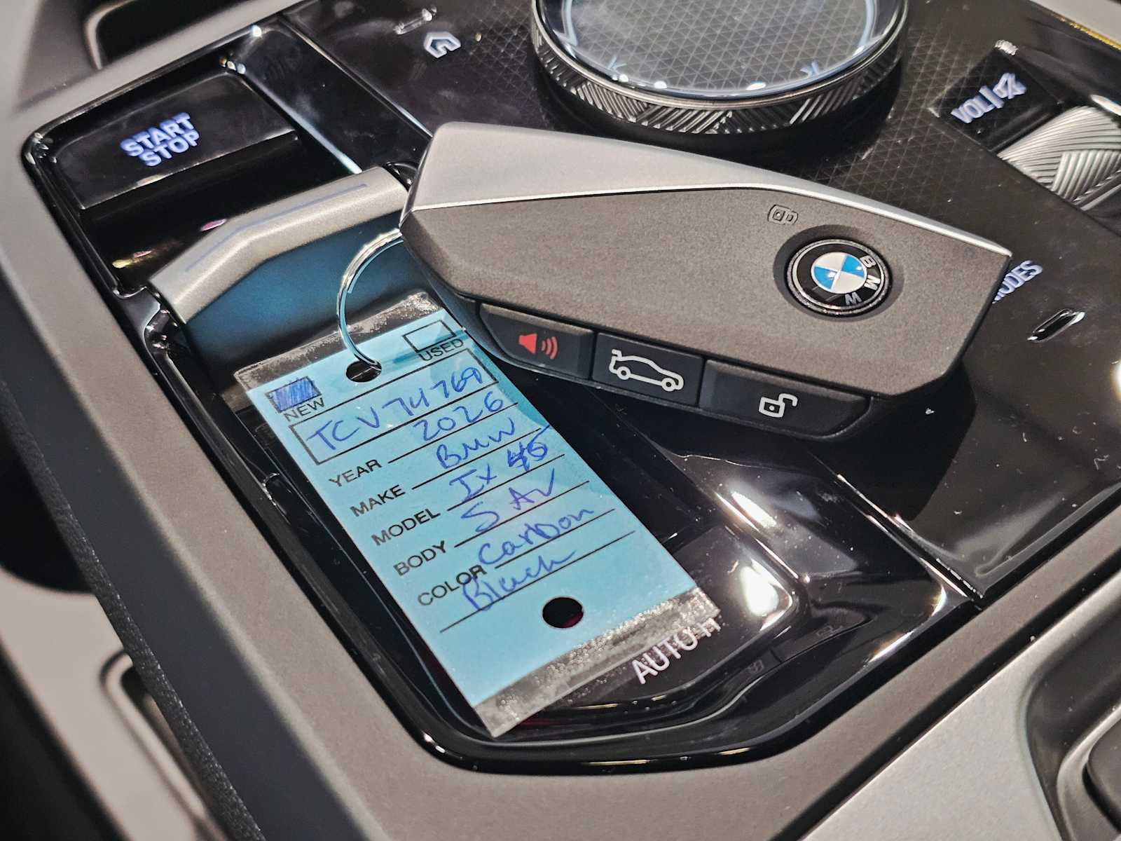 Thumbnail: 2026 BMW iX - 30