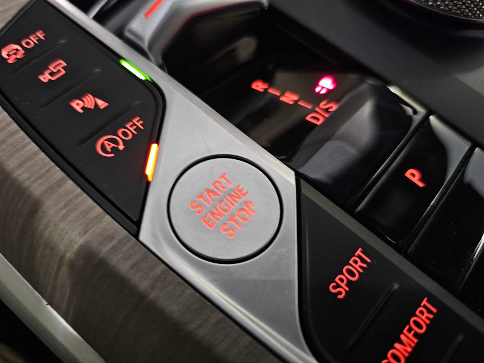 Thumbnail: 2025 BMW 3 Series - 29