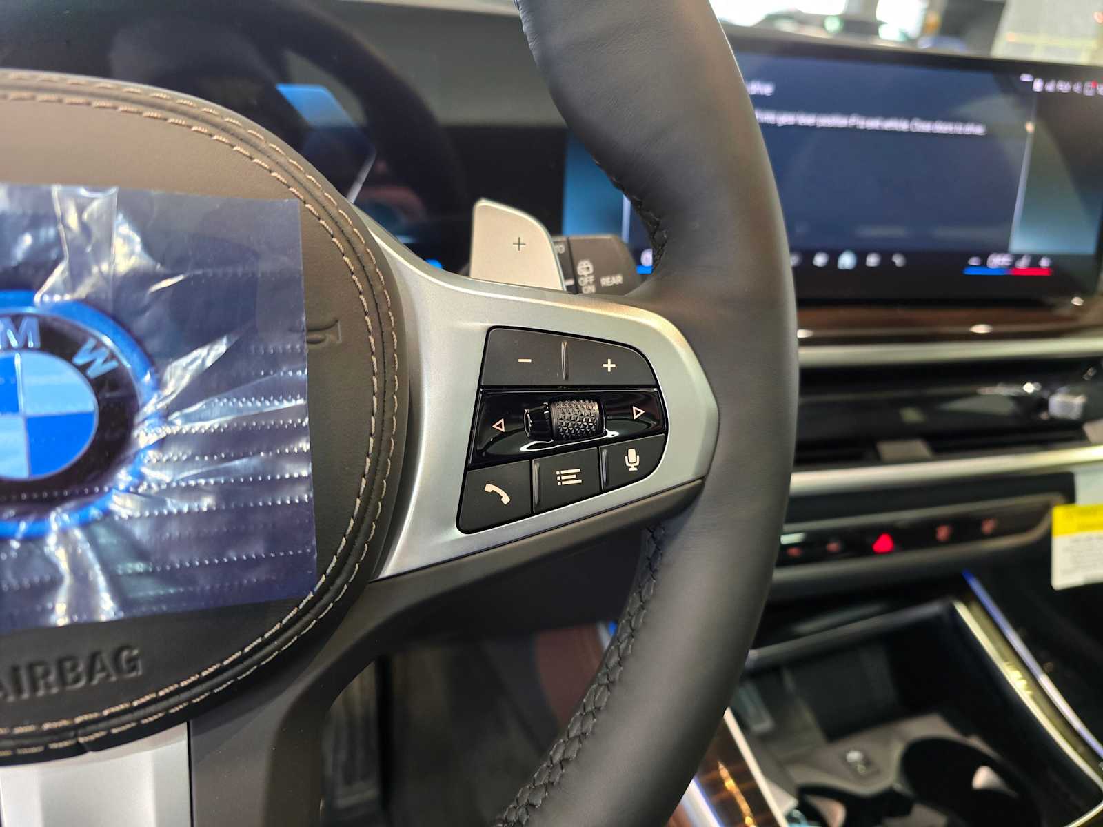 Thumbnail: 2026 BMW X5 - 17