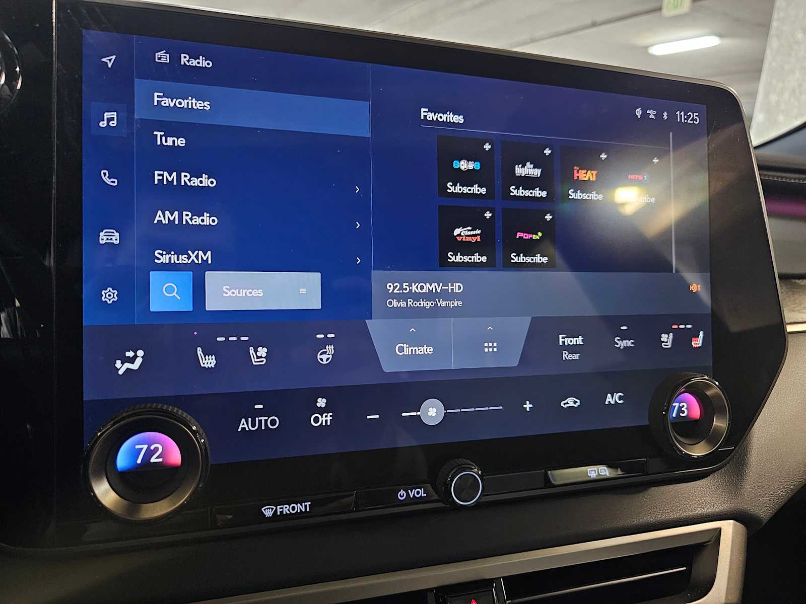 Thumbnail: 2023 Lexus RX - 15