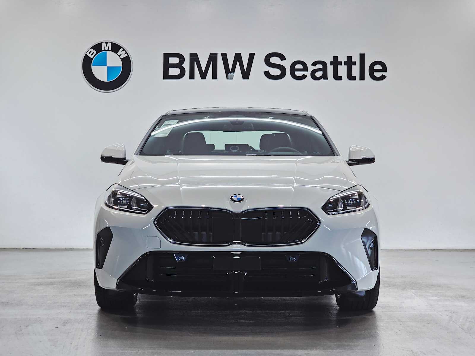 Thumbnail: 2025 BMW 2 Series - 6