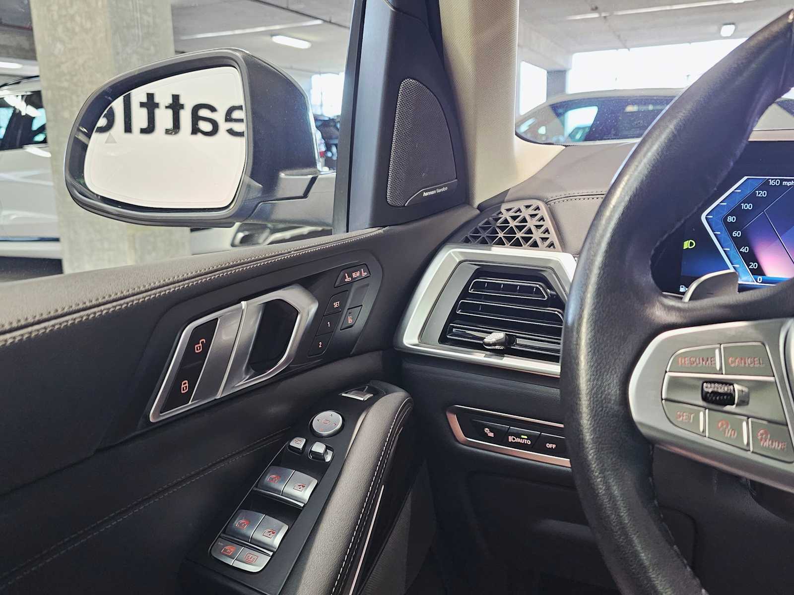 Thumbnail: 2024 BMW X7 - 22