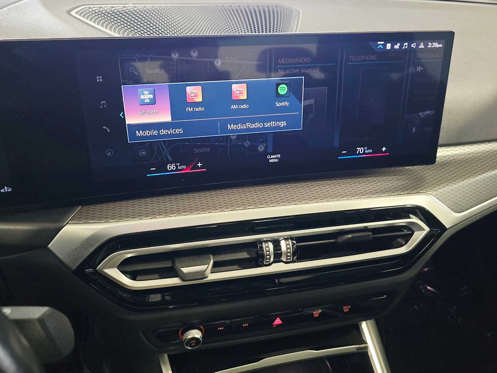 2023 BMW 3 Series 330i xDrive 13