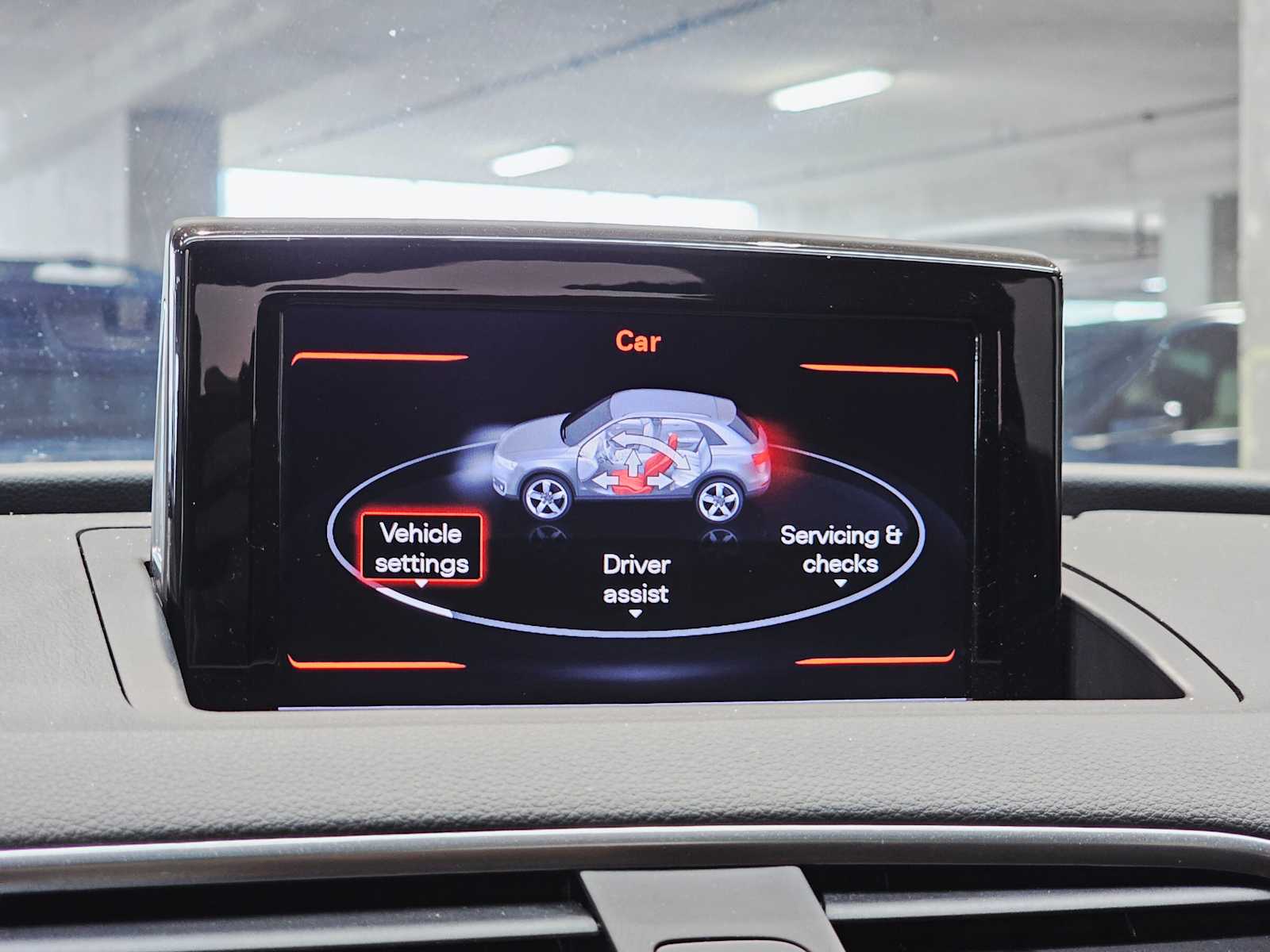 Thumbnail: 2015 Audi Q3 - 14