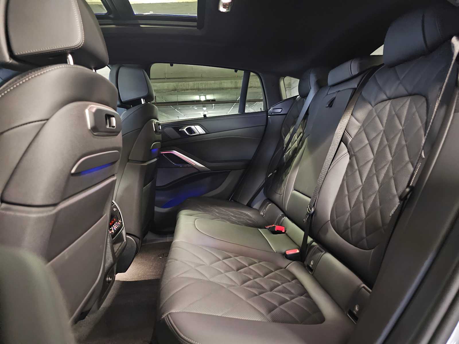 Thumbnail: 2026 BMW X6 - 36