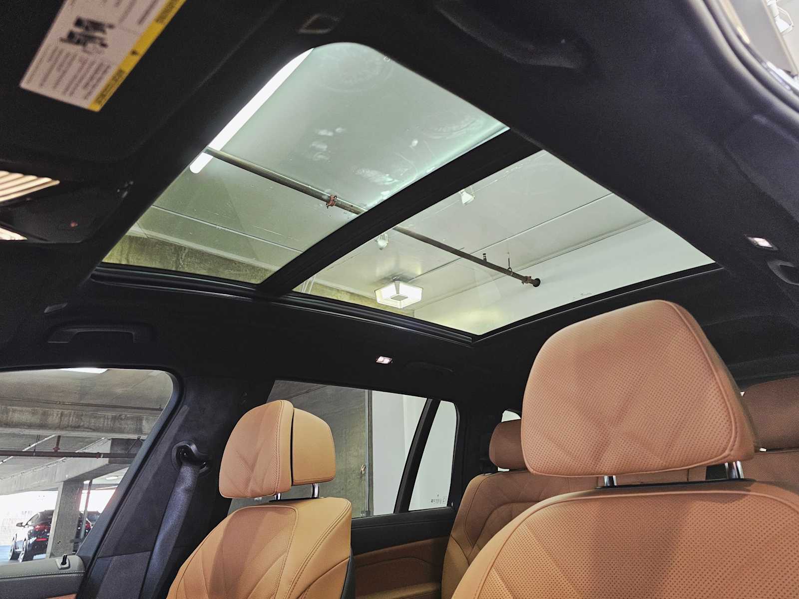 Thumbnail: 2026 BMW X7 - 24