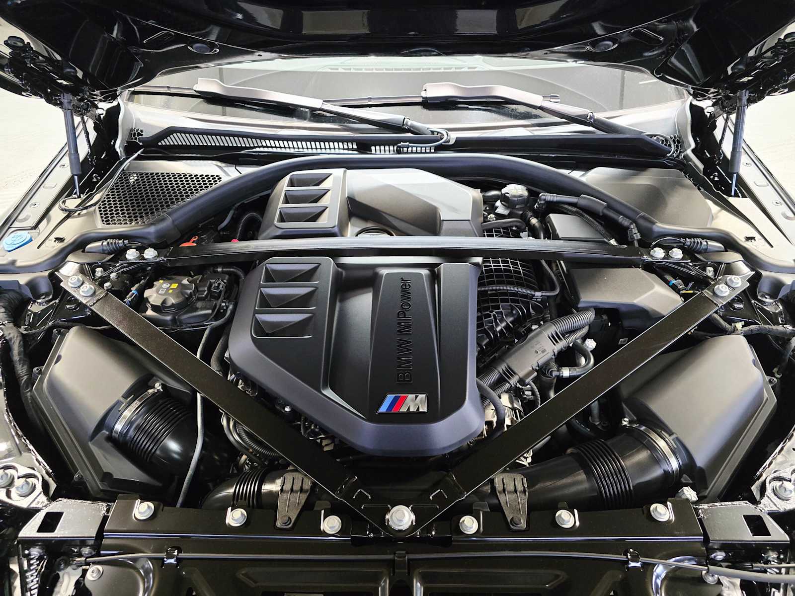 Thumbnail: 2026 BMW M3 - 9