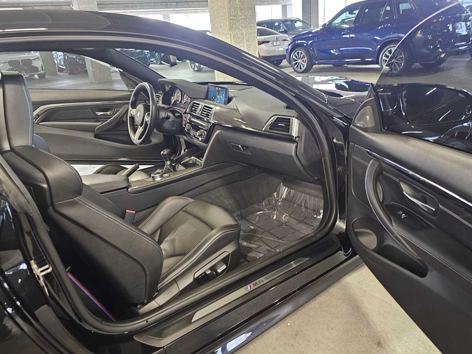 Thumbnail: 2019 BMW M4 - 32