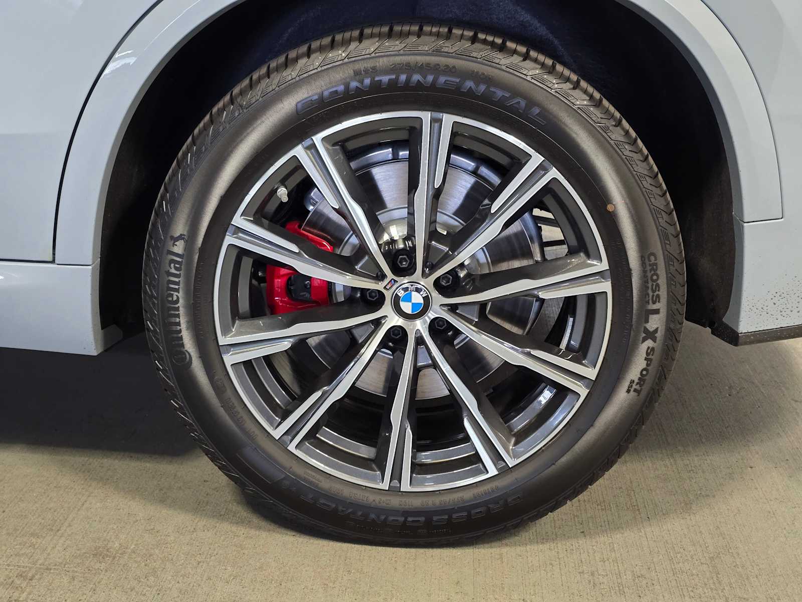 Thumbnail: 2026 BMW X5 - 9