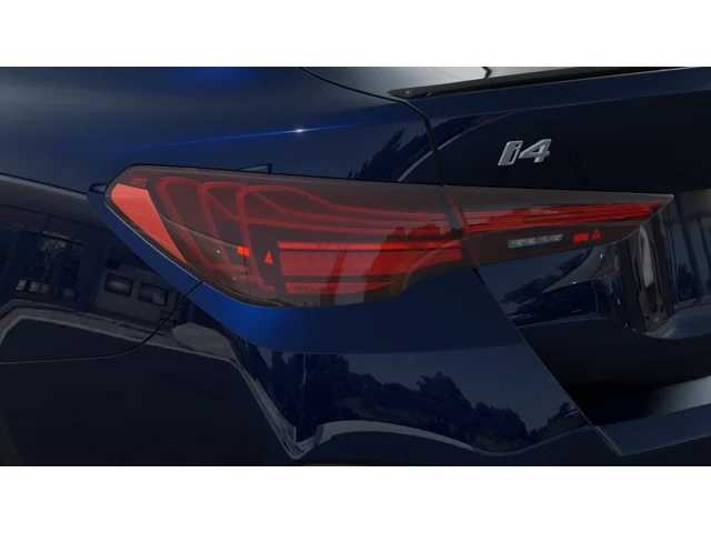 Thumbnail: 2026 BMW i4 - 8