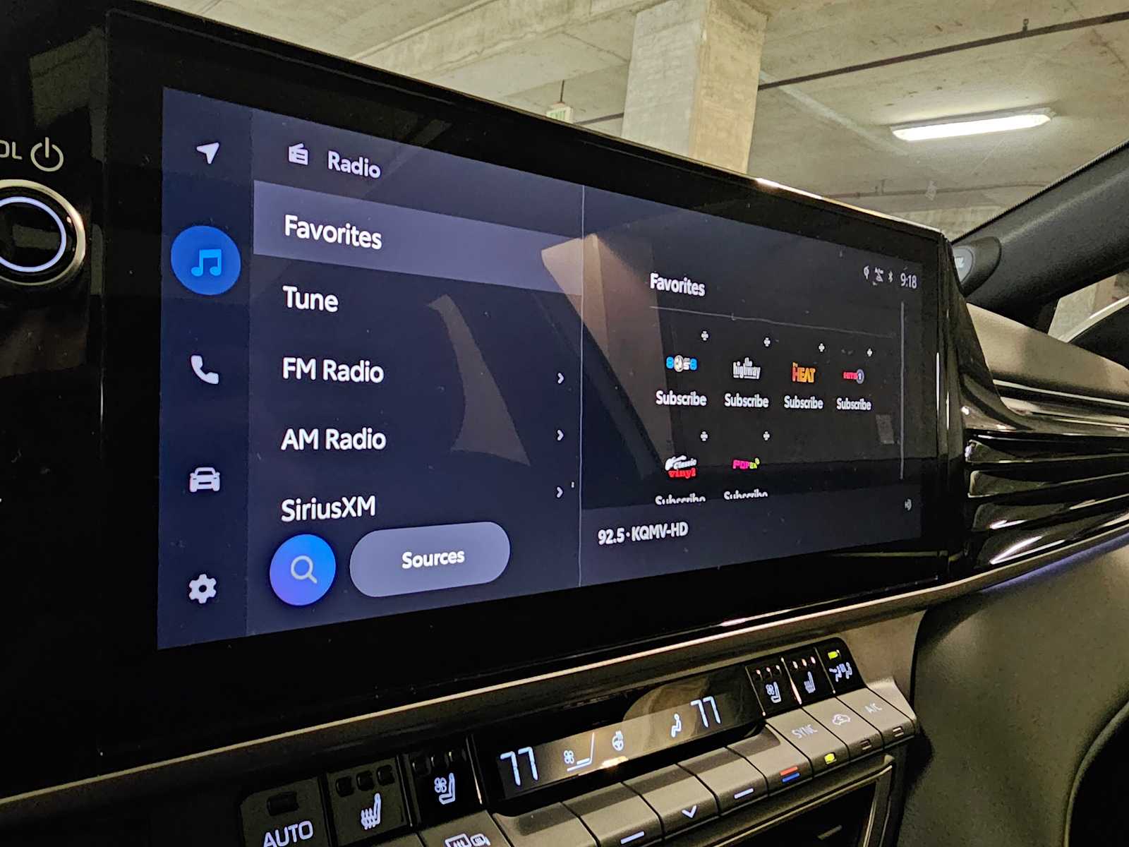 Thumbnail: 2025 Toyota Camry - 16