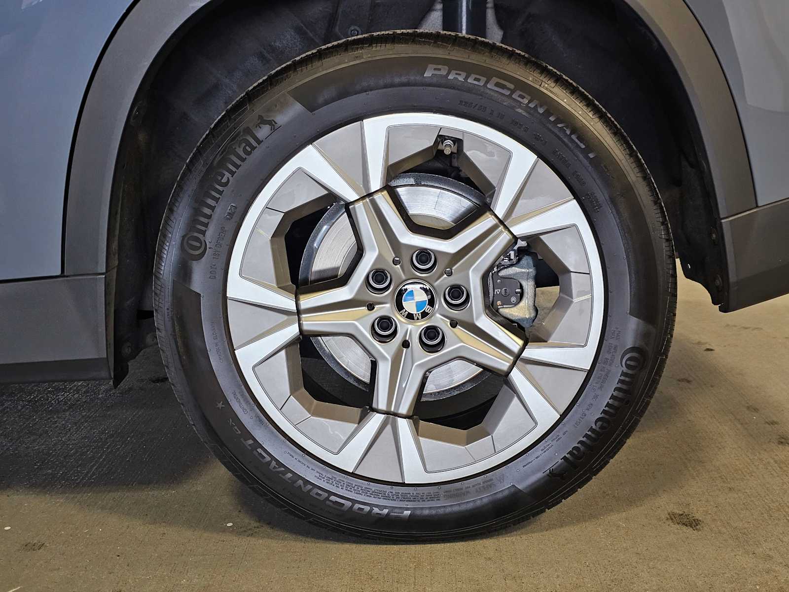 Thumbnail: 2023 BMW X1 - 8