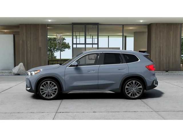 Thumbnail: 2026 BMW X1 - 4