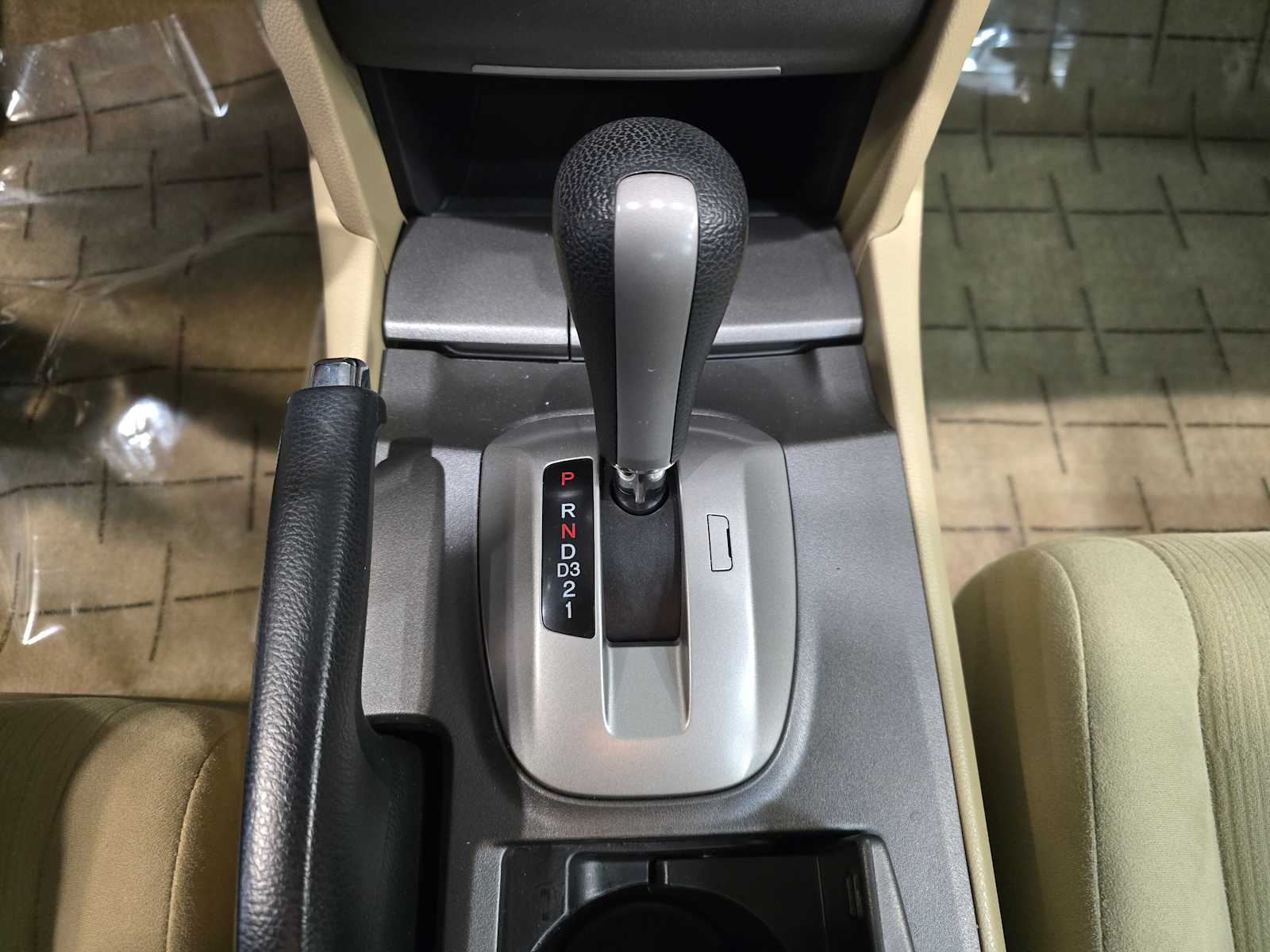 Thumbnail: 2011 Honda Accord - 21