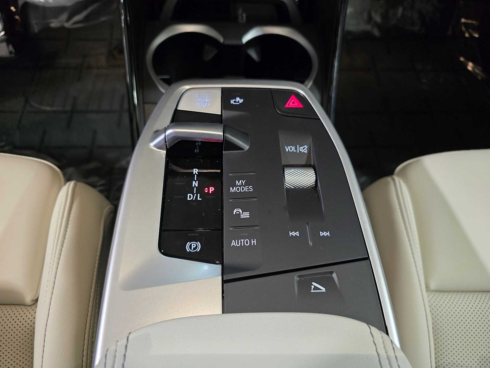 Thumbnail: 2026 BMW X1 - 18