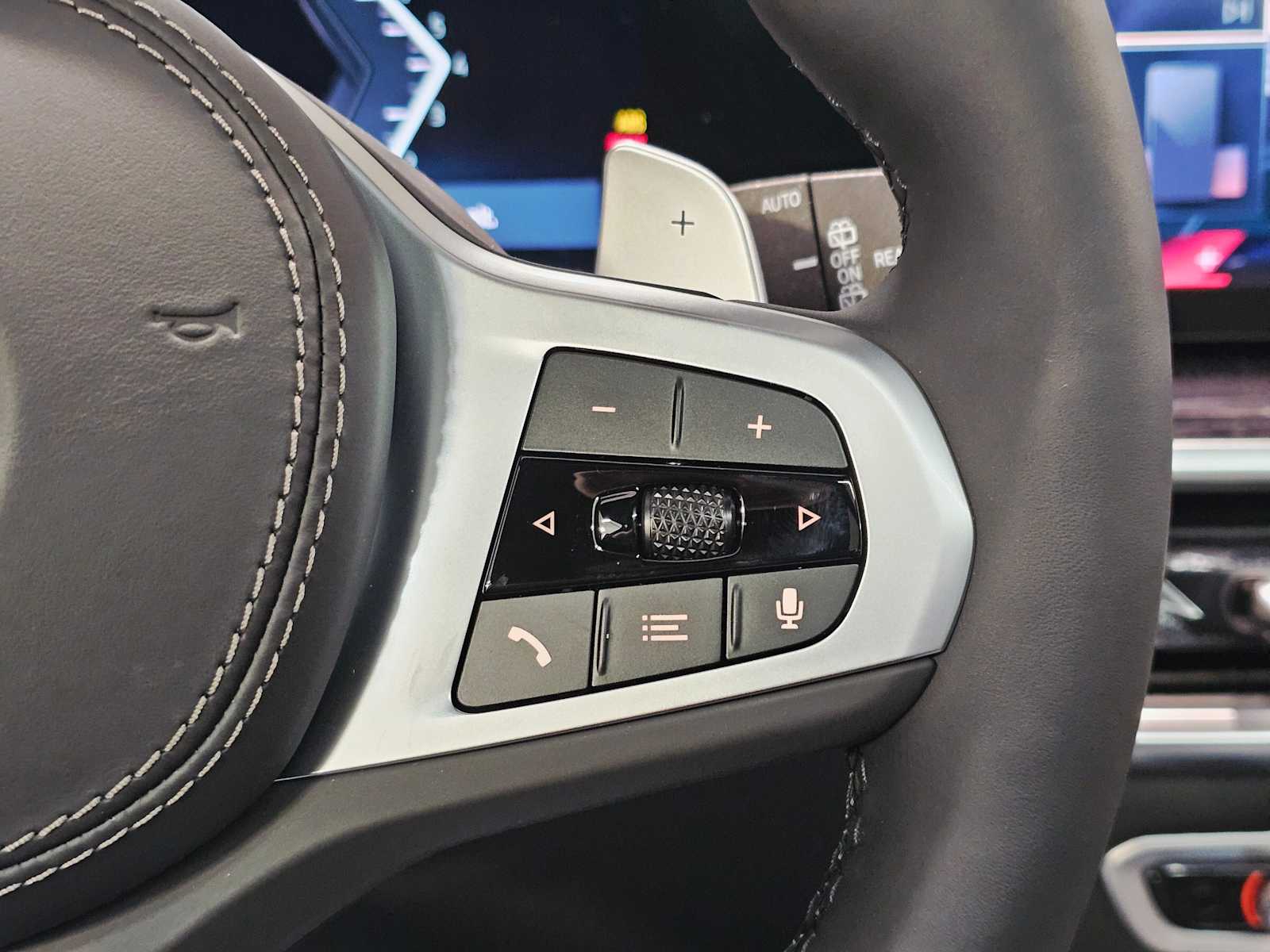 Thumbnail: 2026 BMW X5 - 12