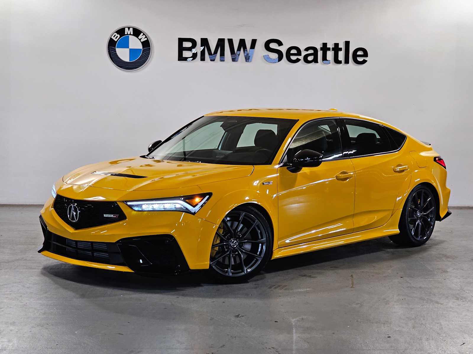 Thumbnail: 2025 Acura Integra - 1