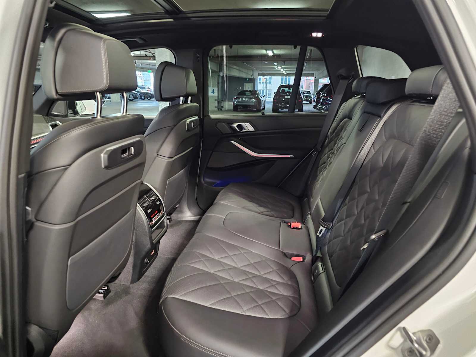 Thumbnail: 2026 BMW X5 - 37