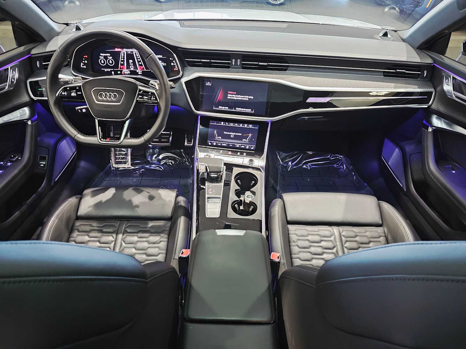 Thumbnail: 2023 Audi RS 7 - 10