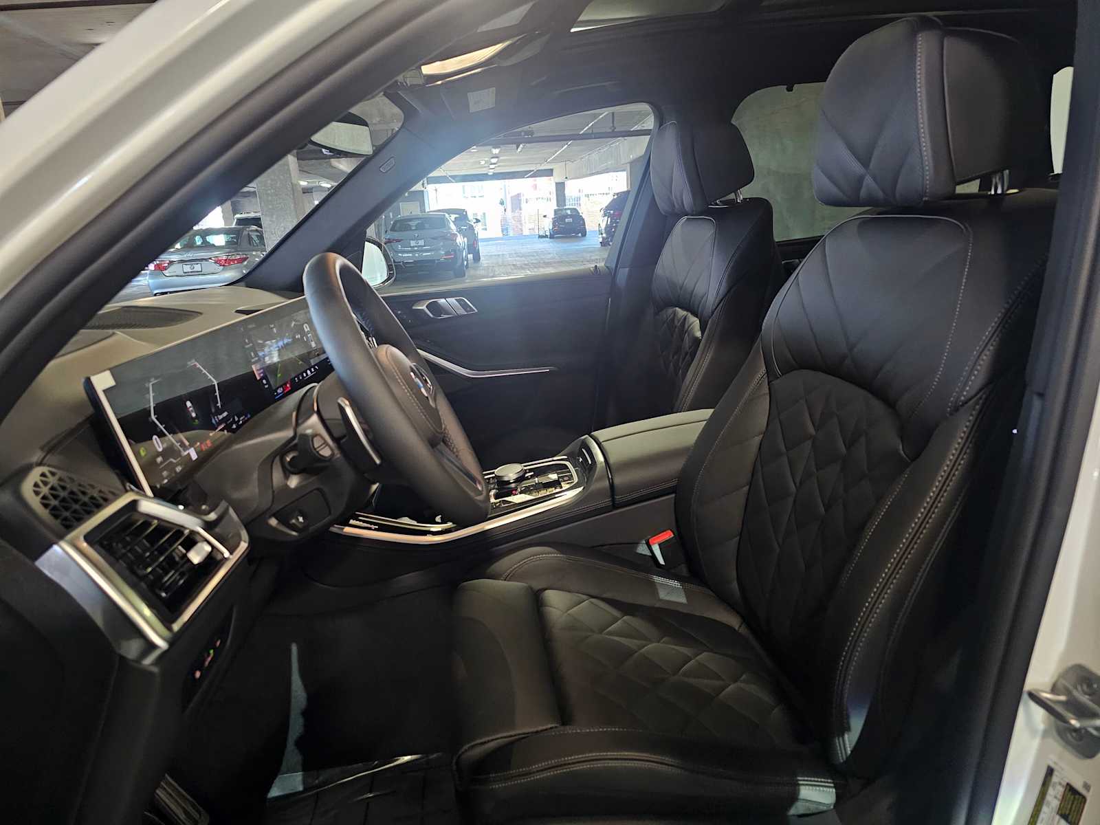 Thumbnail: 2026 BMW X5 - 32