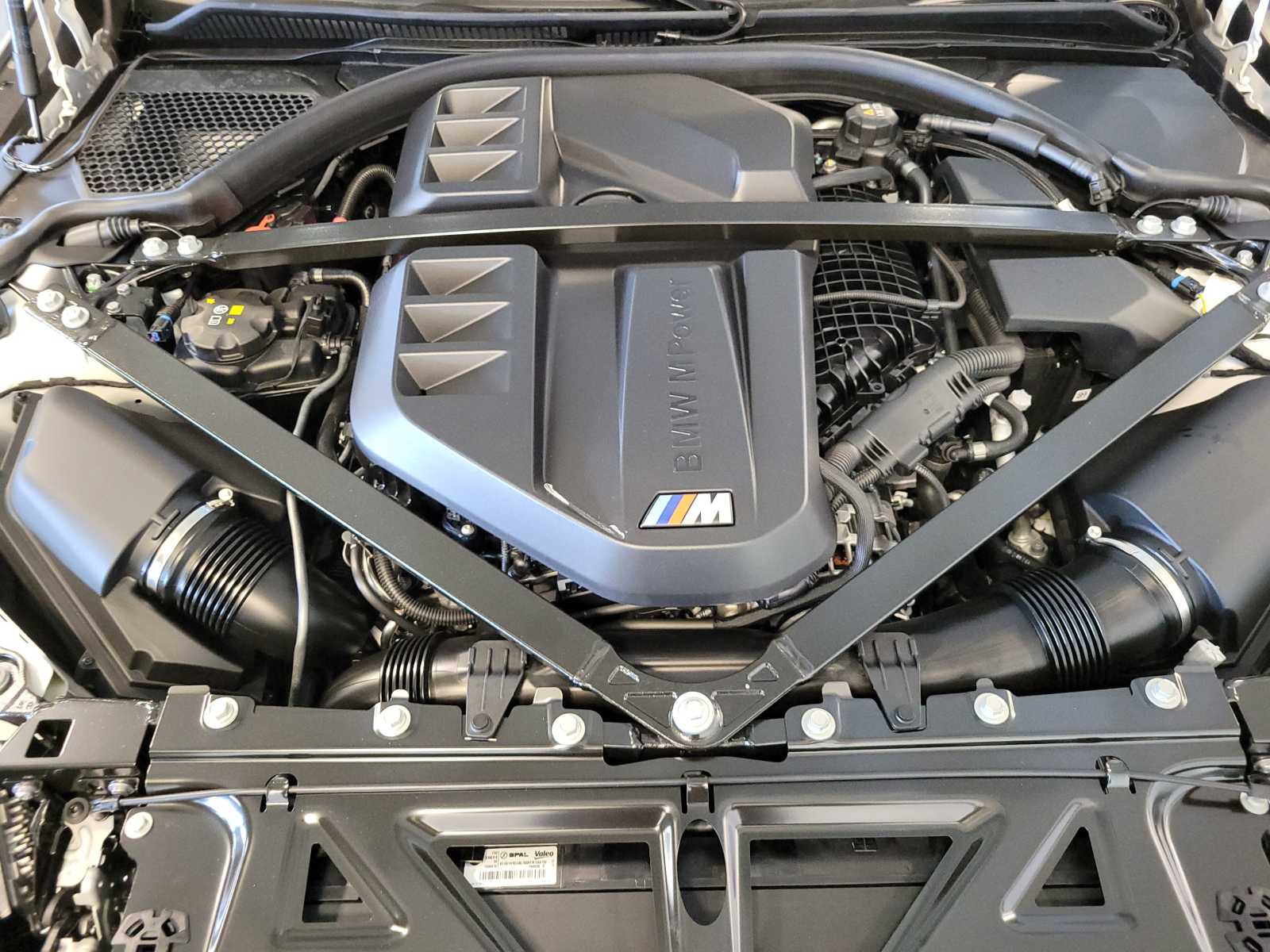 Thumbnail: 2025 BMW M4 - 9