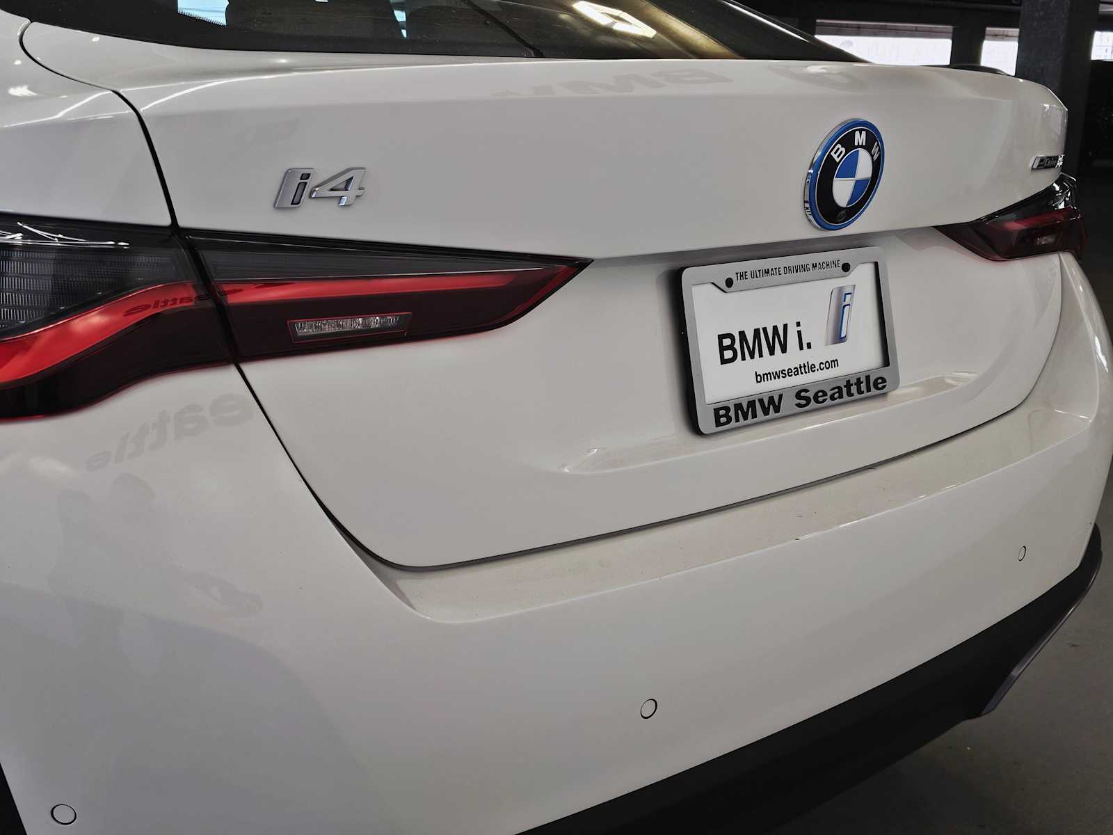 Thumbnail: 2023 BMW i4 - 7