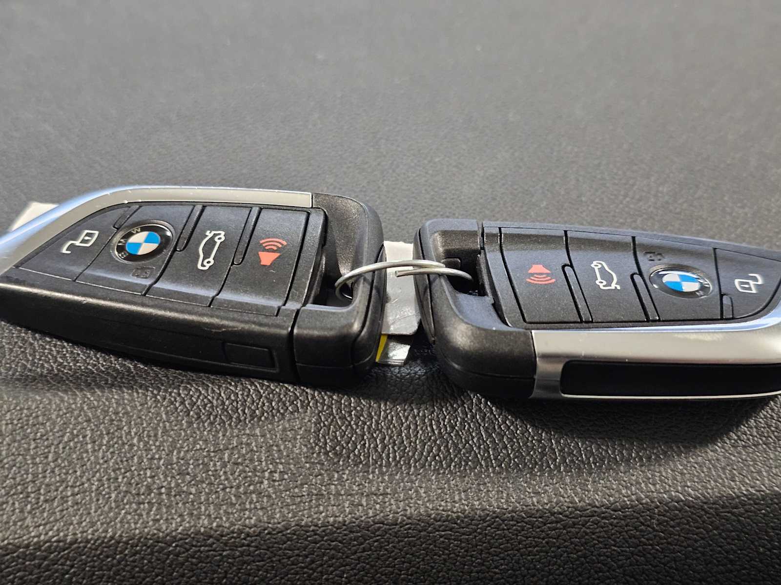 Thumbnail: 2023 BMW i4 - 43