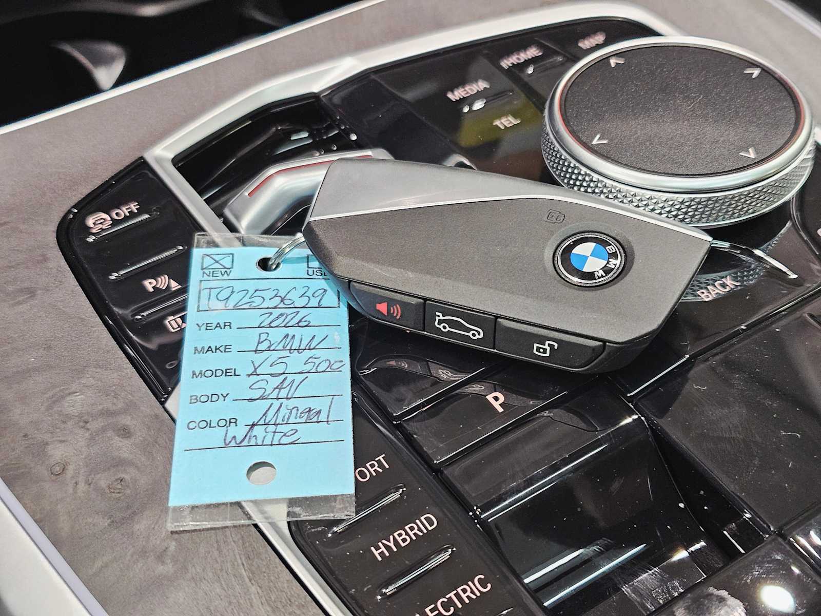 Thumbnail: 2026 BMW X5 - 30