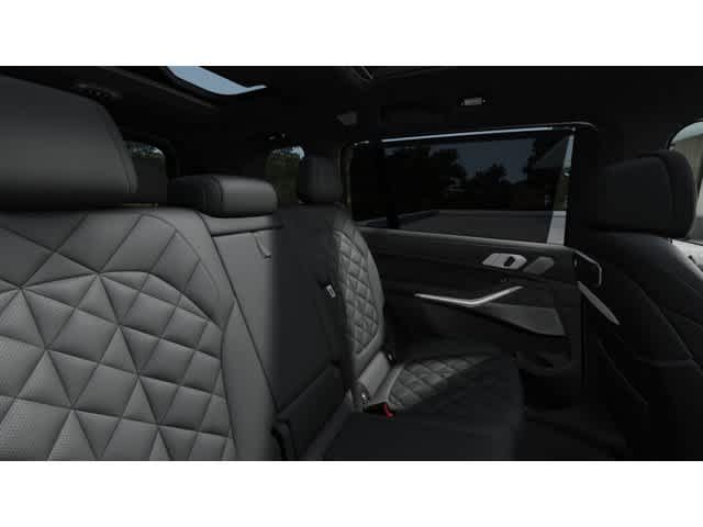 Thumbnail: 2026 BMW X7 - 12