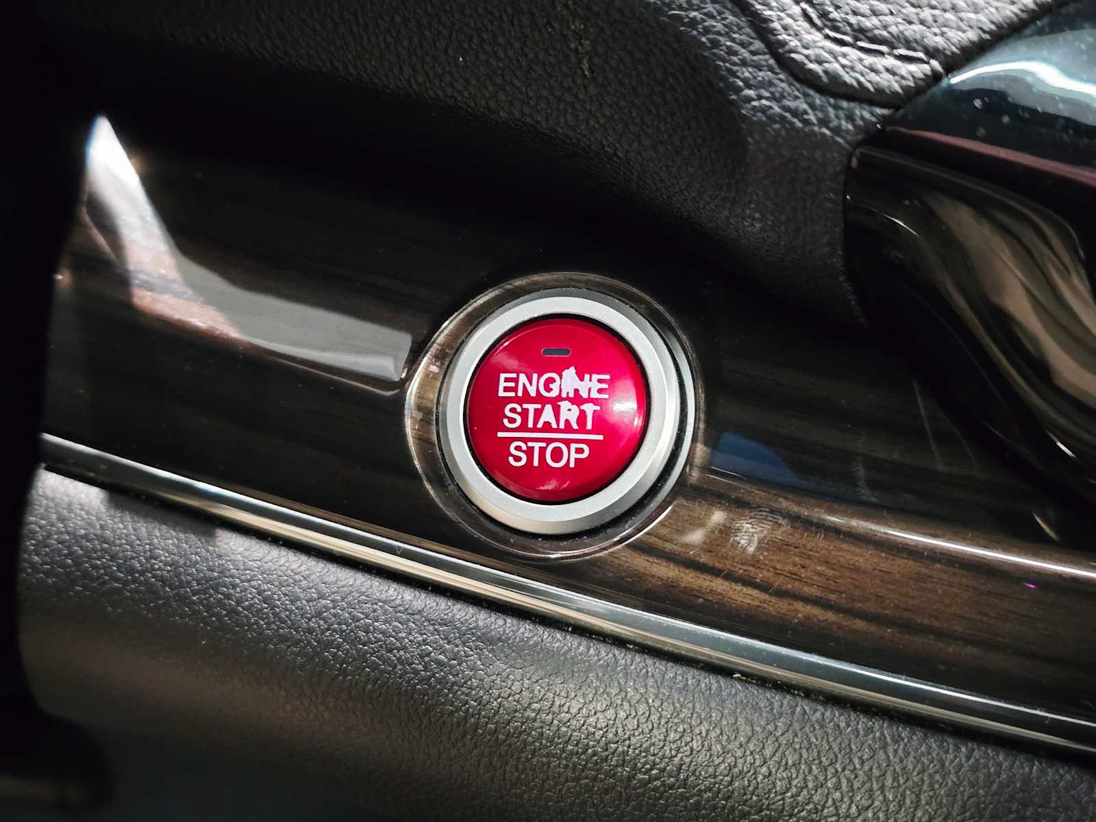 Thumbnail: 2015 Honda CR-V - 18