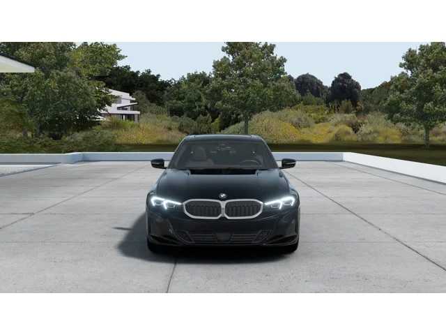 Thumbnail: 2026 BMW 3 Series - 3