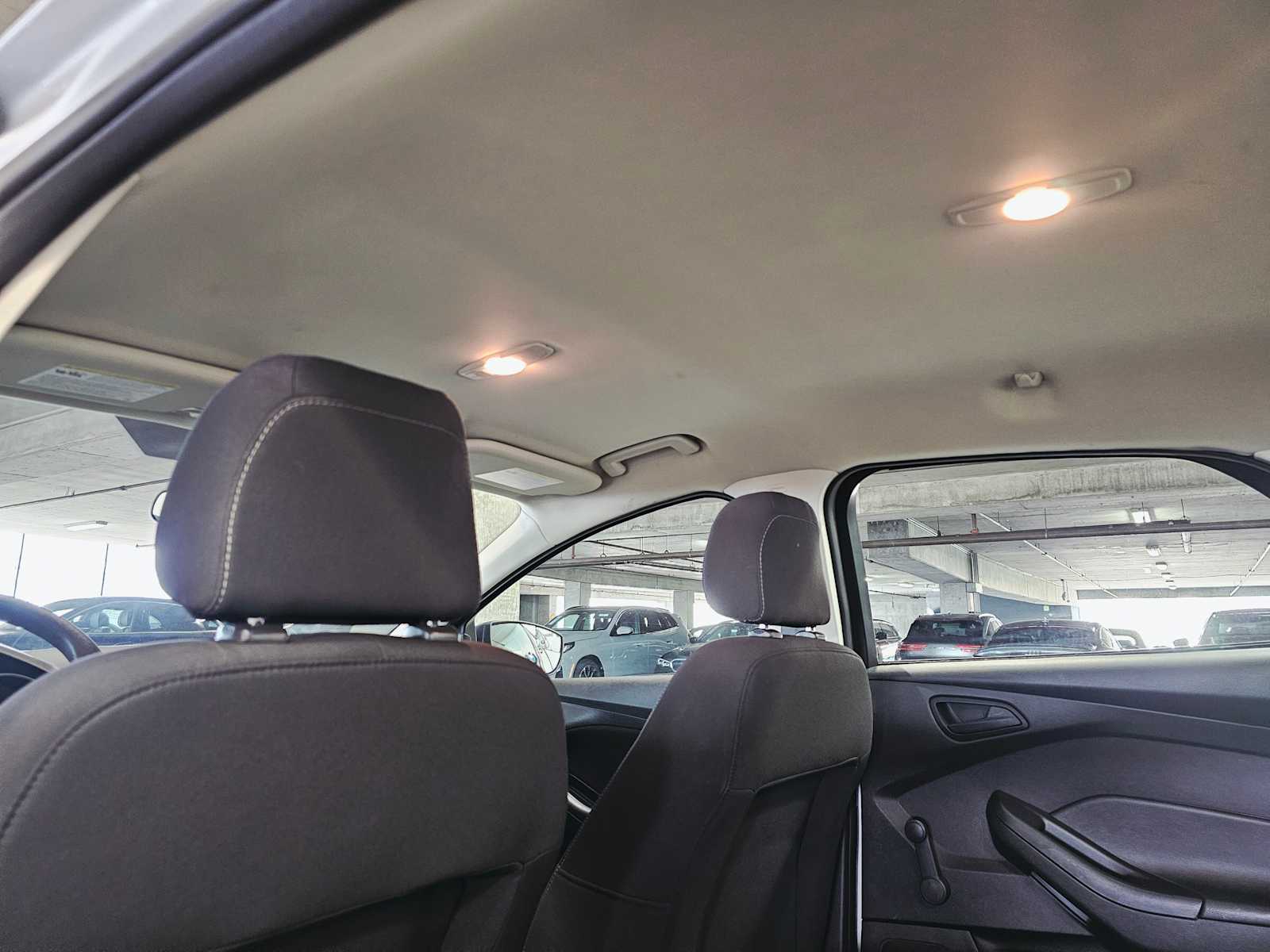 Thumbnail: 2015 Ford Focus - 26