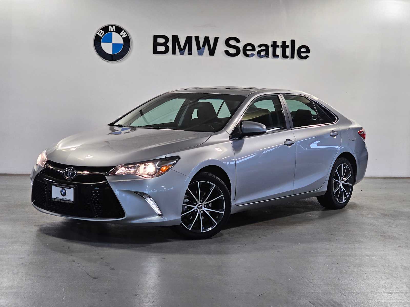 Thumbnail: 2016 Toyota Camry - 1