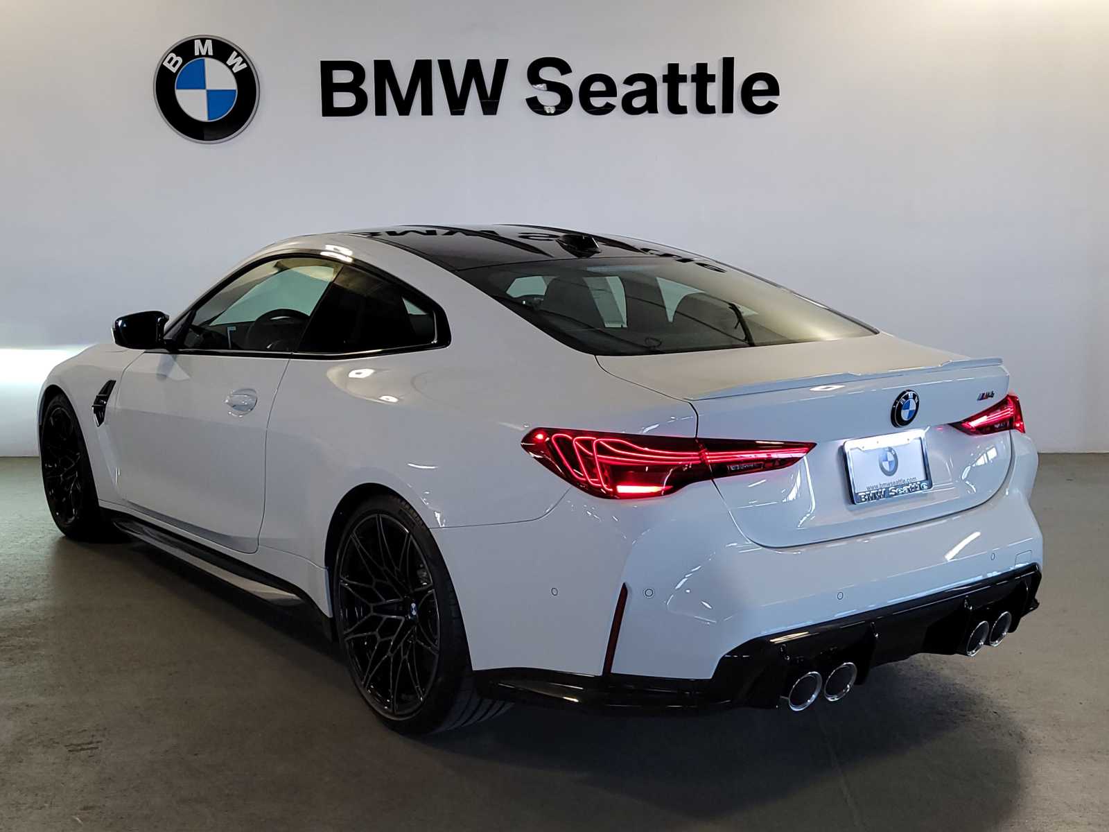 Thumbnail: 2025 BMW M4 - 3