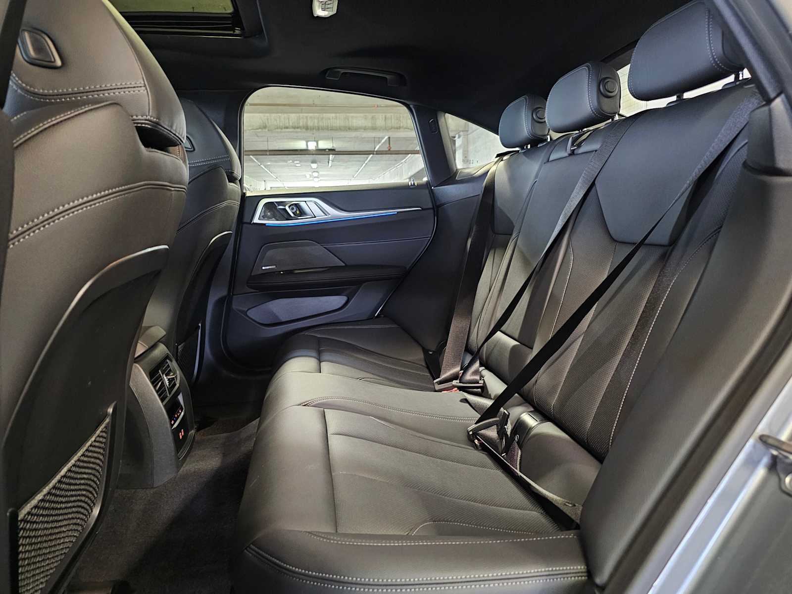 Thumbnail: 2023 BMW i4 - 36