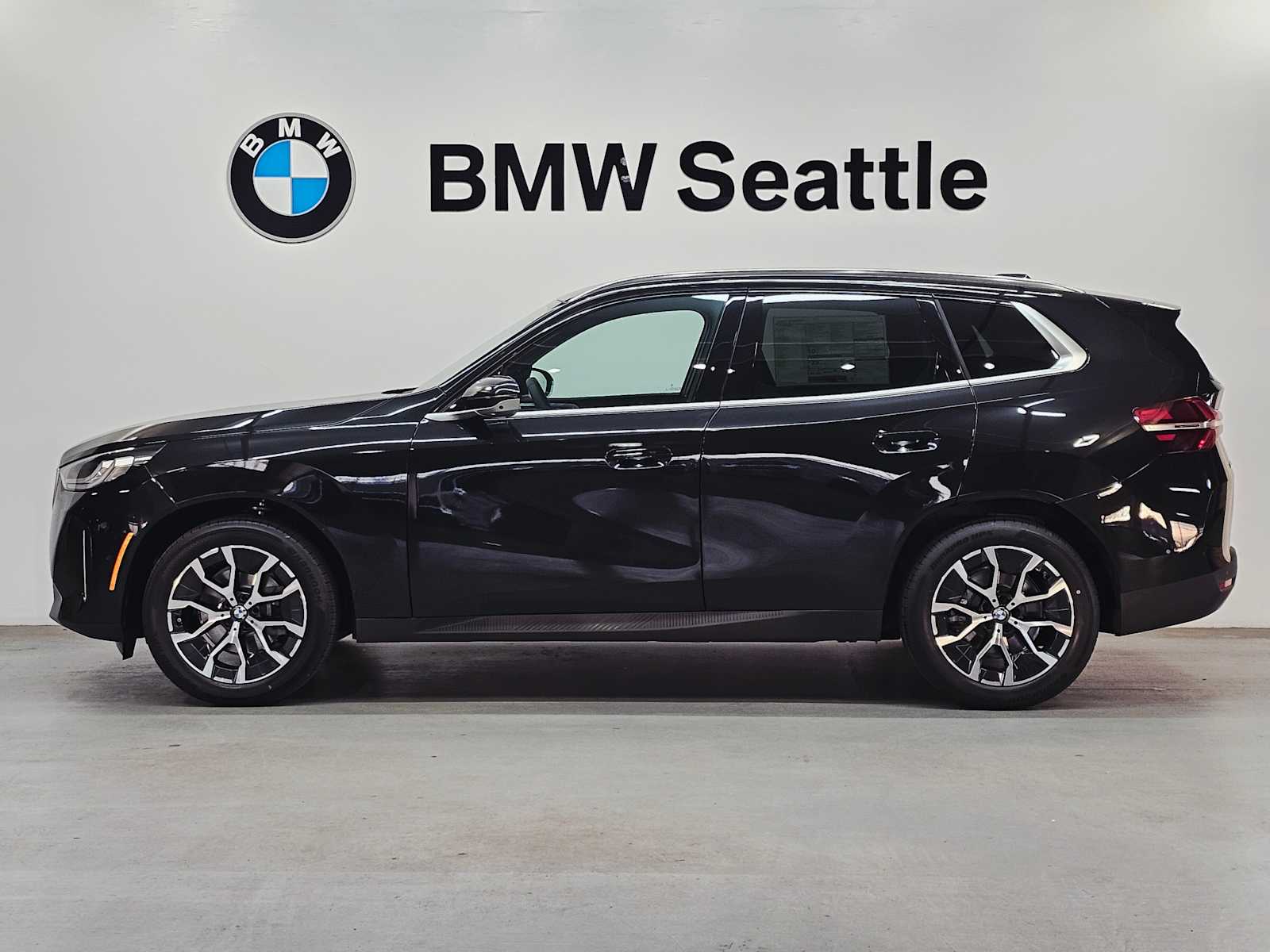 Thumbnail: 2026 BMW X3 - 3