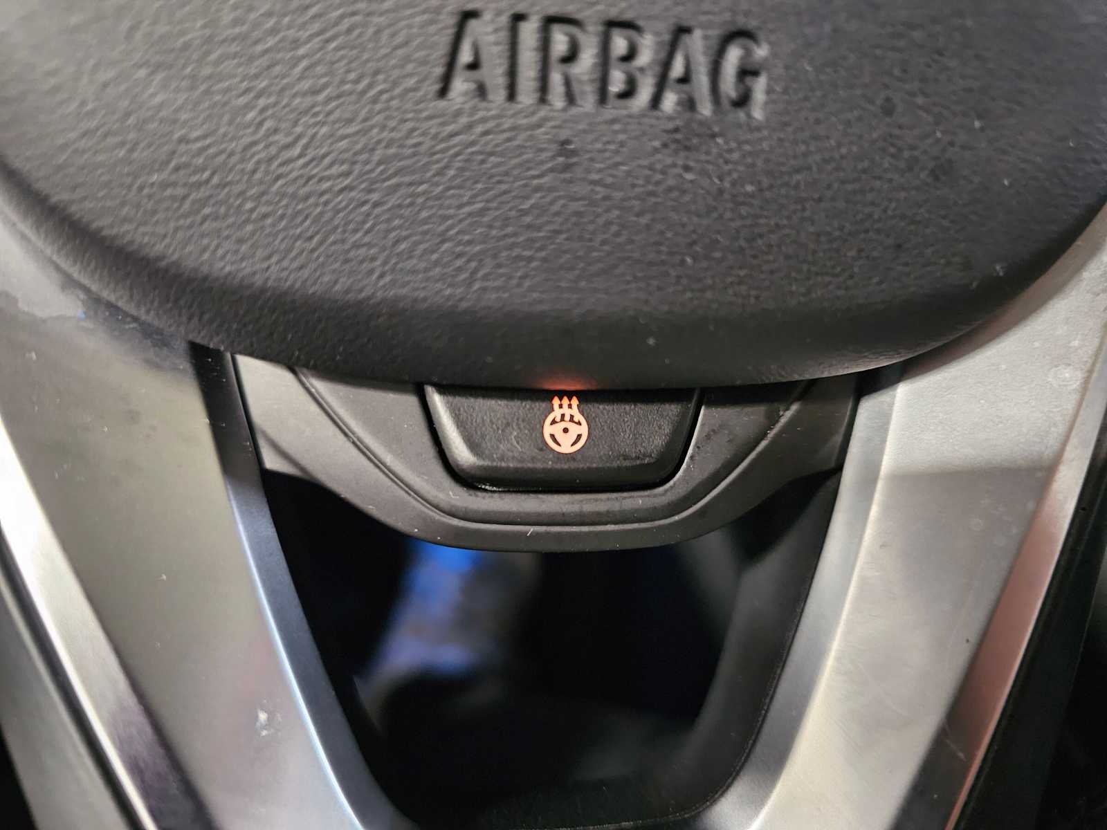 Thumbnail: 2023 BMW i4 - 20