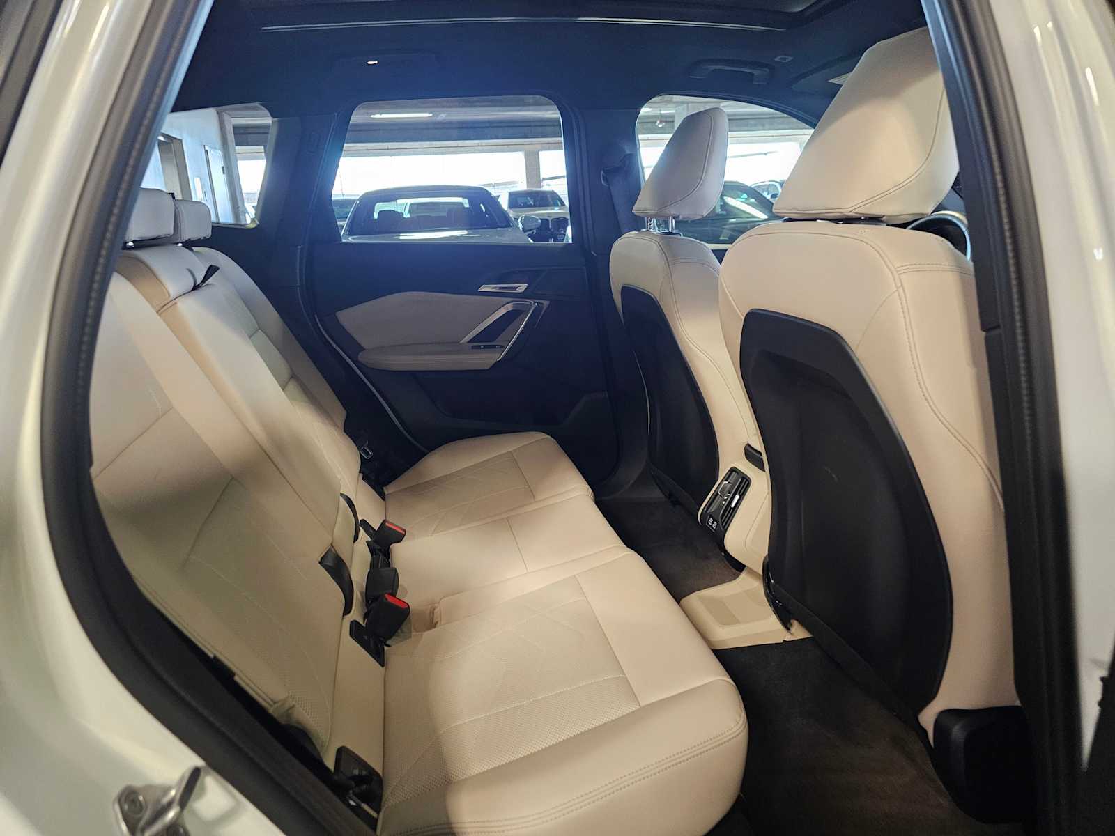 Thumbnail: 2025 BMW X1 - 37