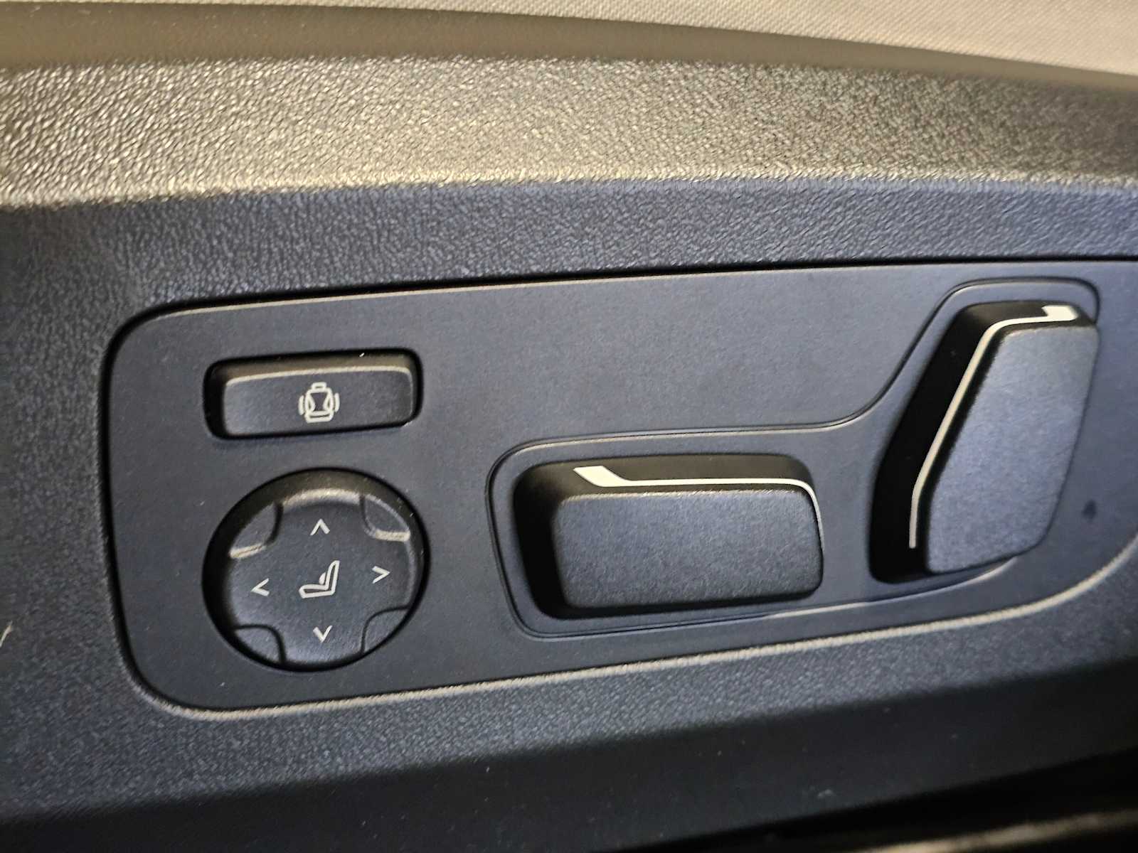 Thumbnail: 2026 BMW X3 - 22