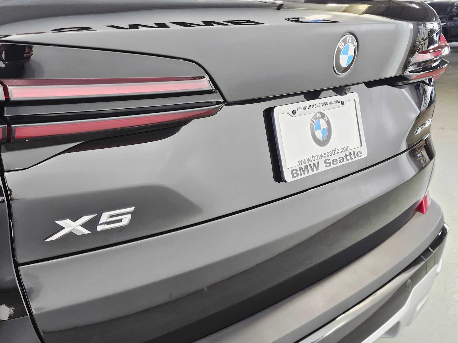 Thumbnail: 2026 BMW X5 - 6