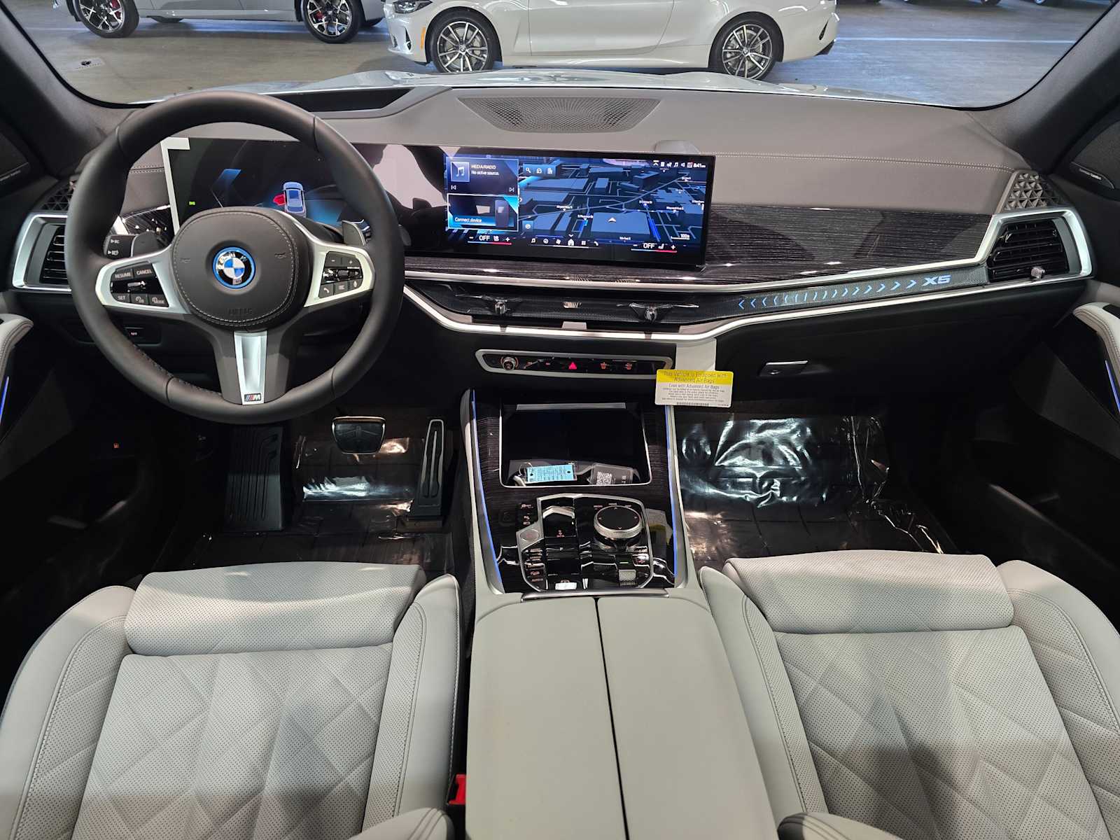 Thumbnail: 2026 BMW X5 - 10